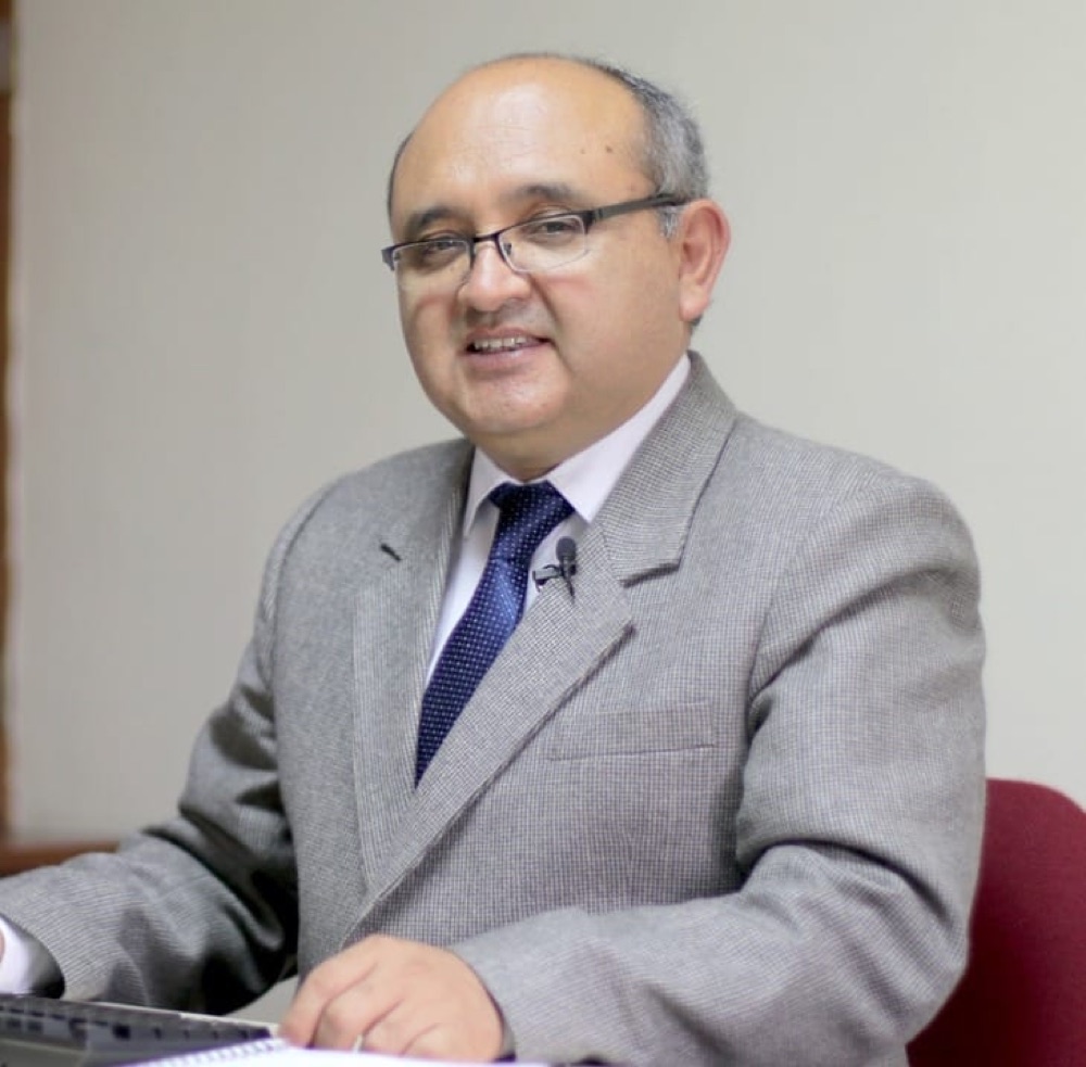 Julio Sánchez De La Puente, Socio Fundador de Sánchez y Asociados